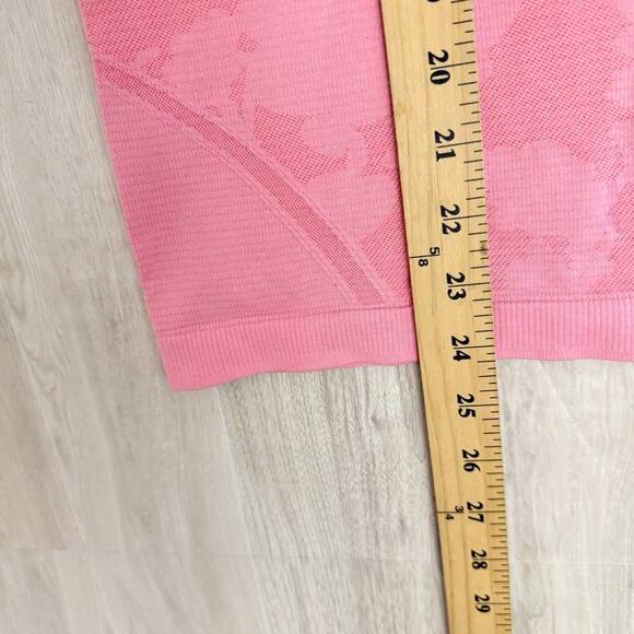 LULULEMON Swiftly Tech Racerback Tank Top Womens Size 8 Coral Pink Gym Running - Picture 10 of 13